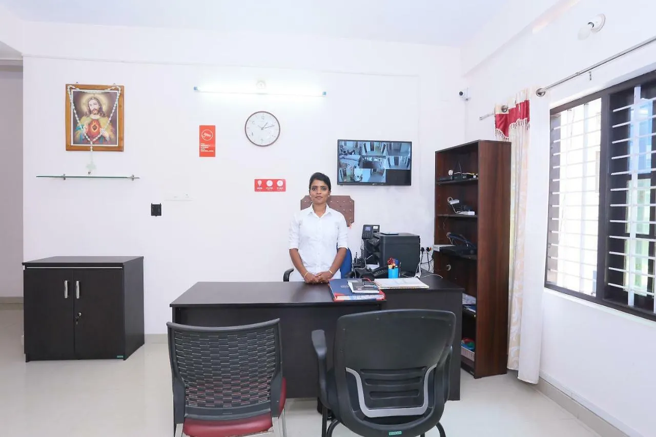 Silverkey Executive Stays 29252 Jobby Technopark Kazhakuttam
