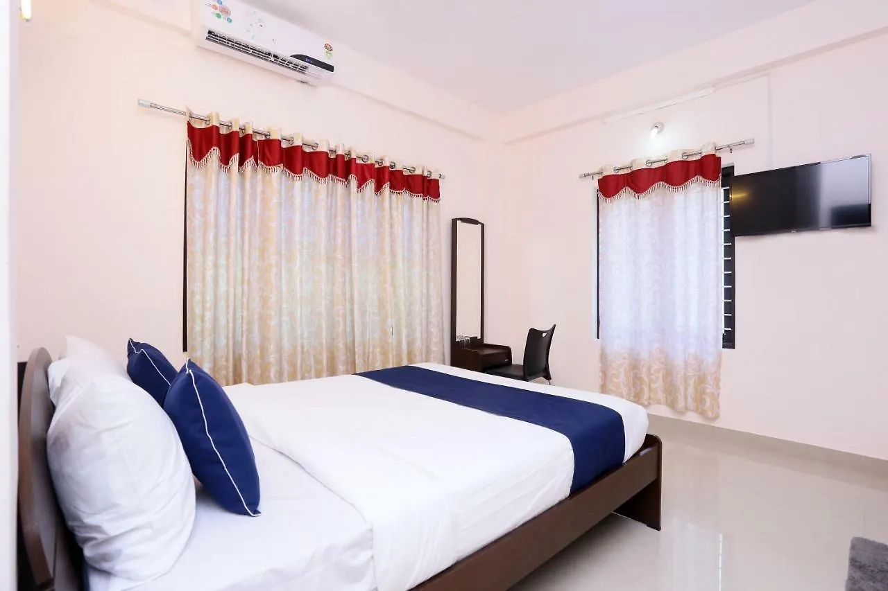Silverkey Executive Stays 29252 Jobby Technopark Kazhakuttam India