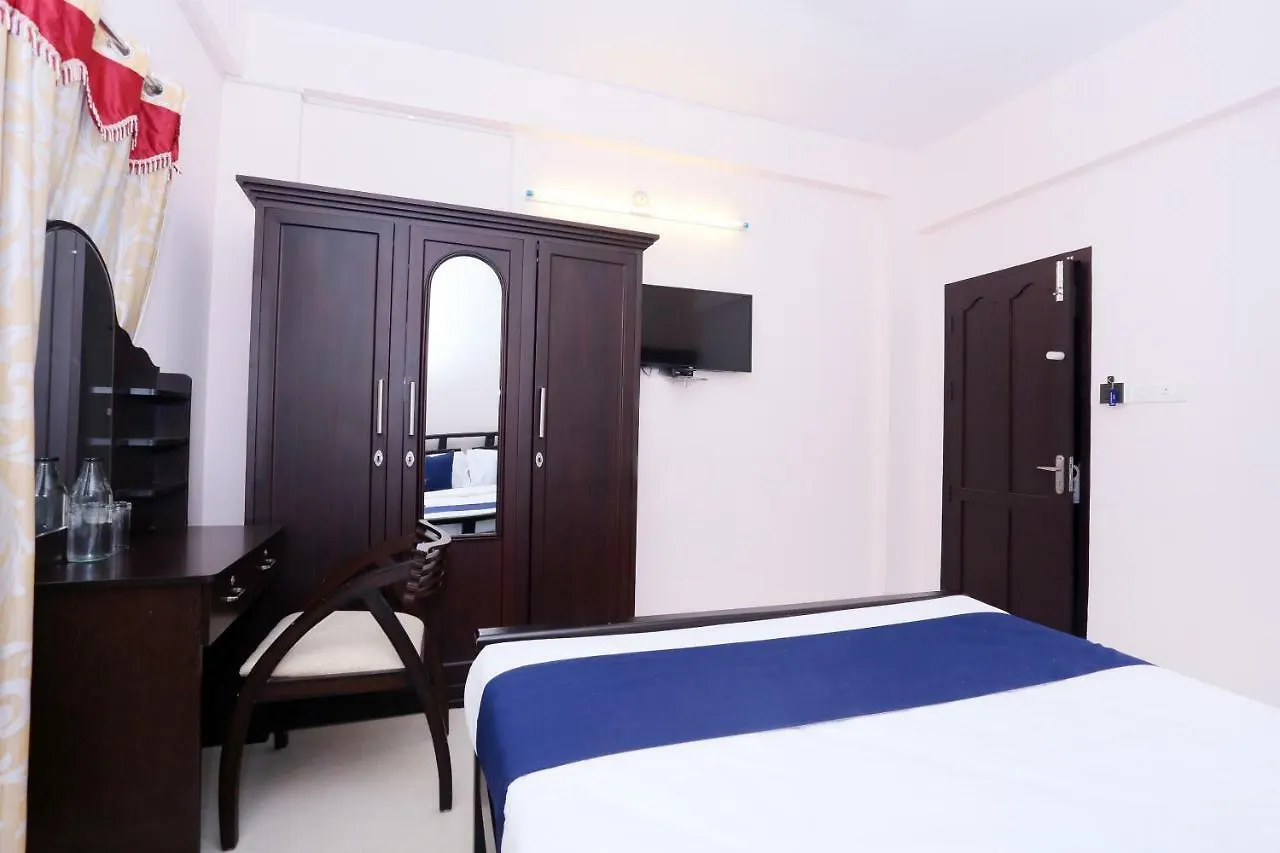 Silverkey Executive Stays 29252 Jobby Technopark Kazhakuttam 3*,  India